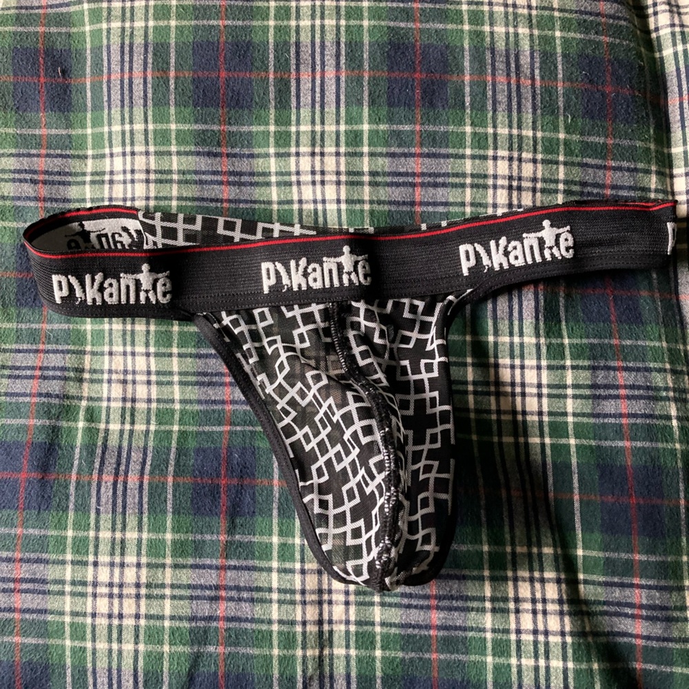 Pikante mens mesh thong medium